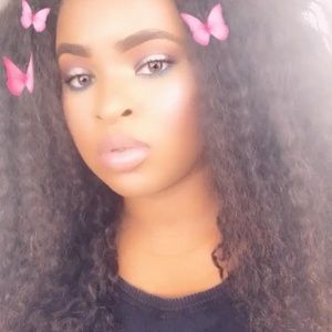 Meet your Posher, Tanasia